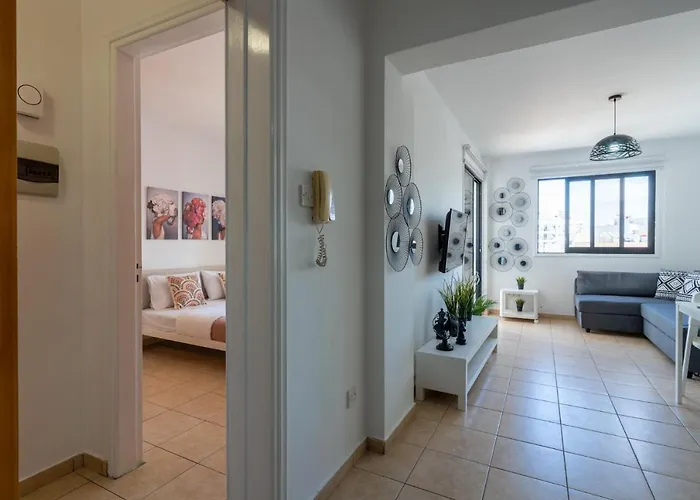 דירה Polyn 1- Bedroom In